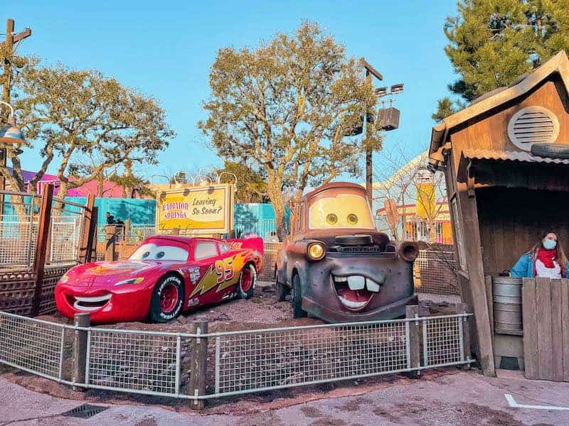 Lightning McQueen and Mater Cars attraction