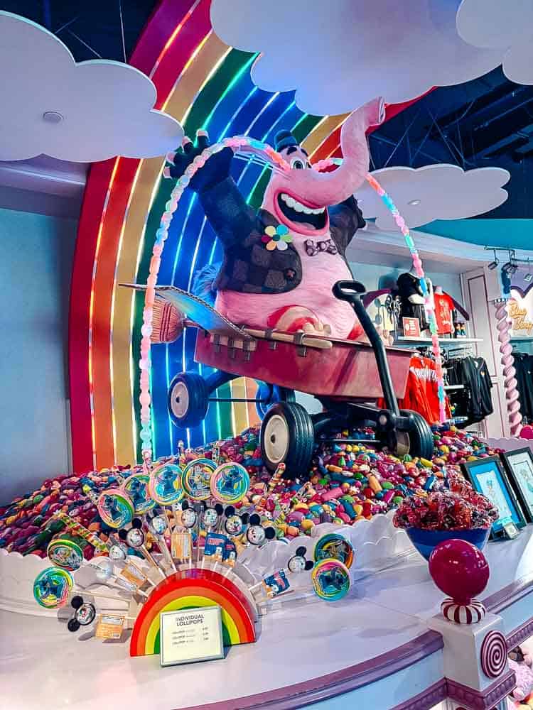 Bing Bong’s Sweet Stuff shop in California Adventure, full of rainbow treats and colourful theming on our 3-Day Disneyland California Adventure Itinerary.
