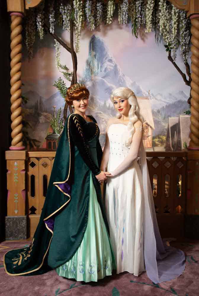 Meet Anna and Elsa at Disneyland Paris together in Arendelle Castle World of Frozen in the new Disney Adventure World