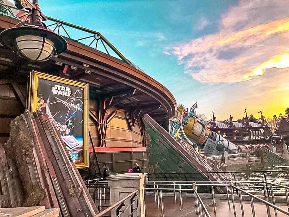 Entrance to Hyperspace Mountain at Disneyland Paris in January, photographed at sunset.